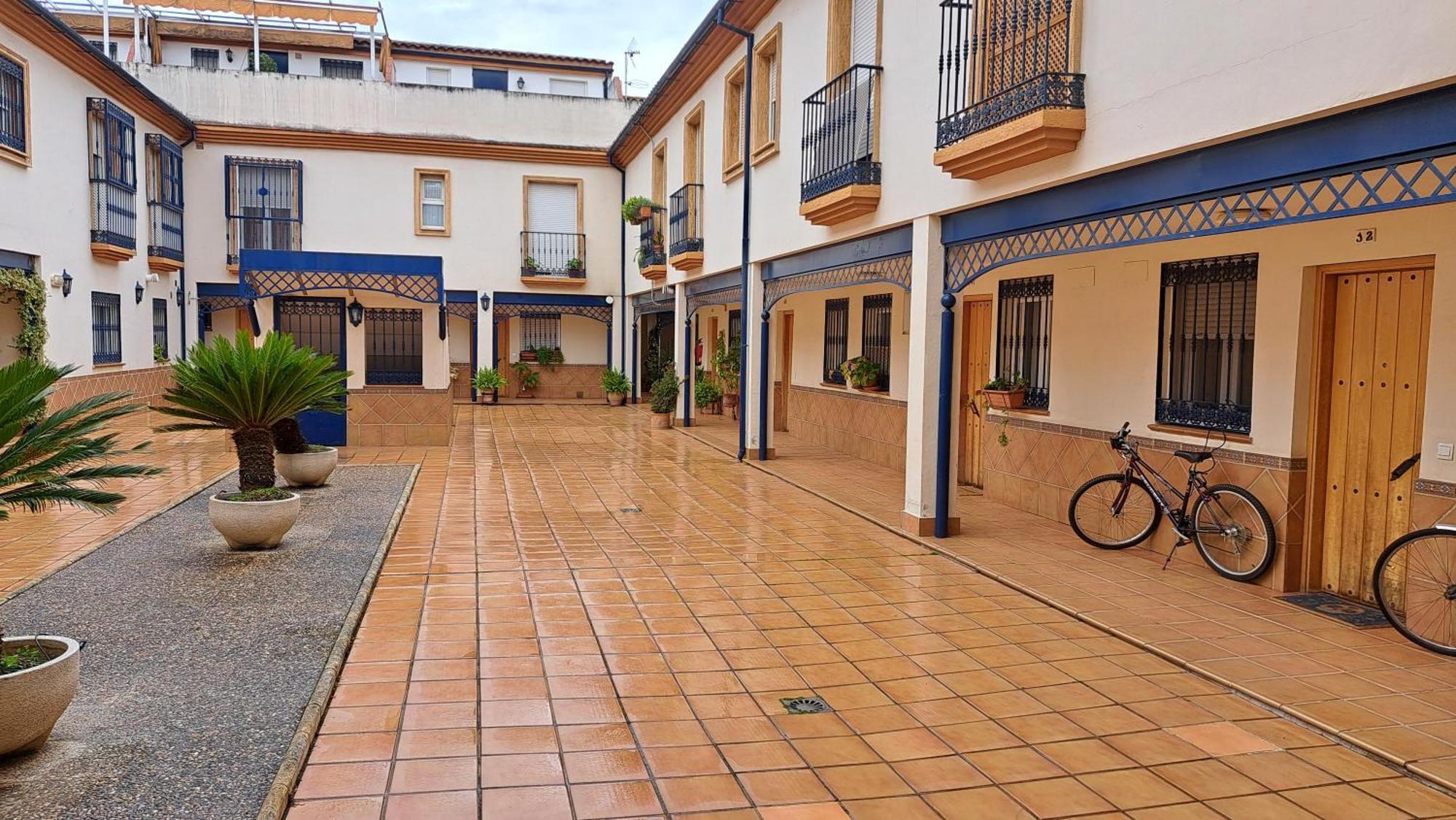 Apartamentos Maria Cristina Con Parking Gratis Cordoba Exterior photo
